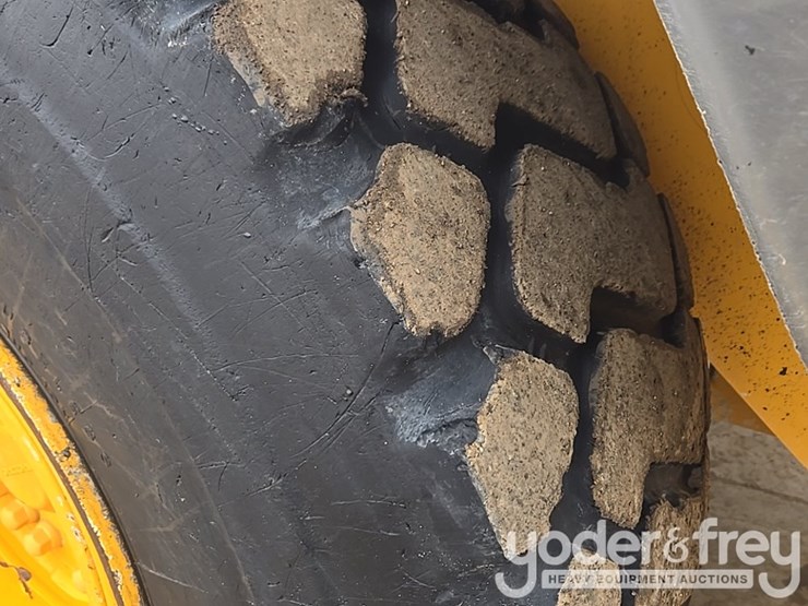 2017-volvo-l110h-image-63