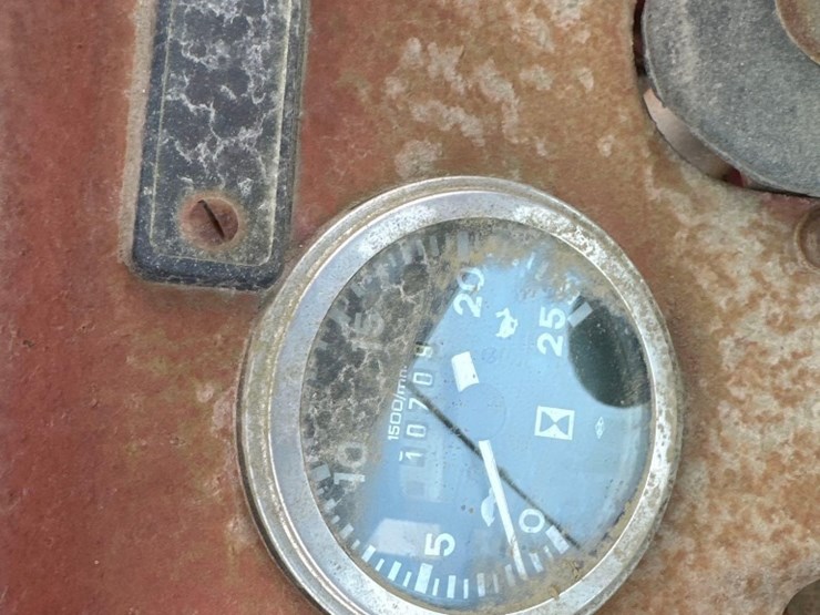 massey-ferguson-253-image-10