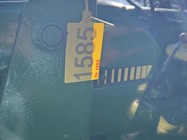 john-deere-2355-image-15