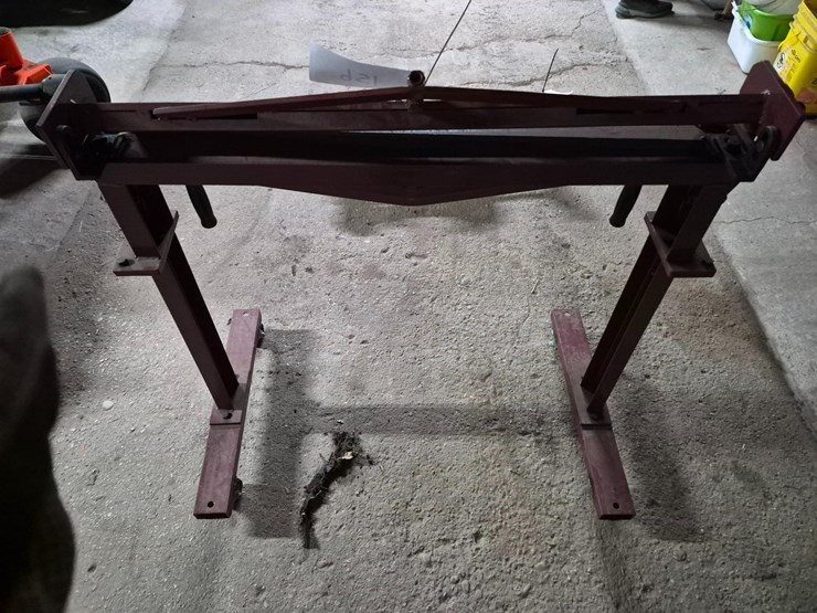 central-machinery-36-inch-metal-brake-image-4