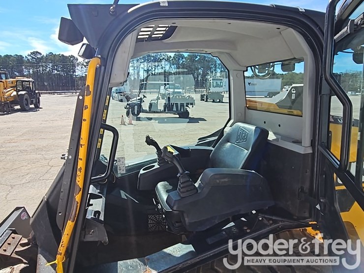 2022-jcb-270t-image-25