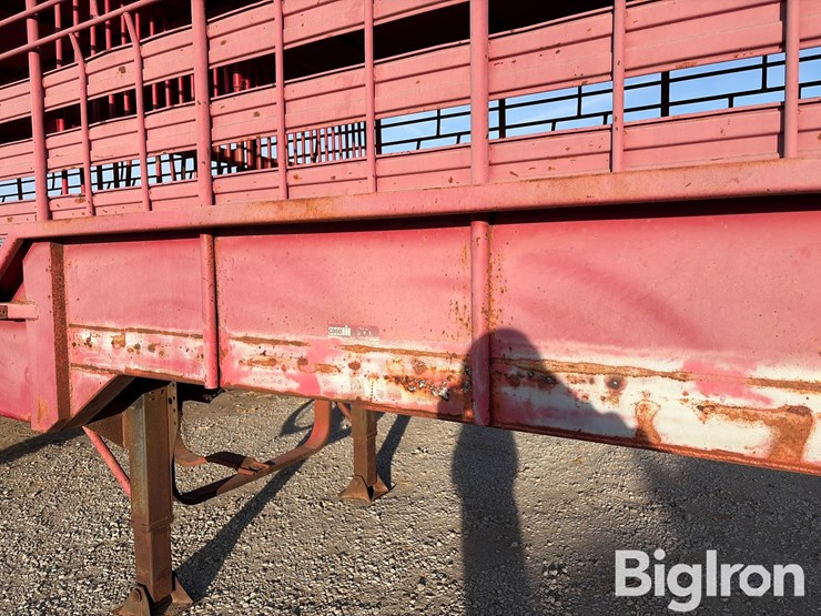 1990-gooseneck-s/a-livestock-trailer-image-12