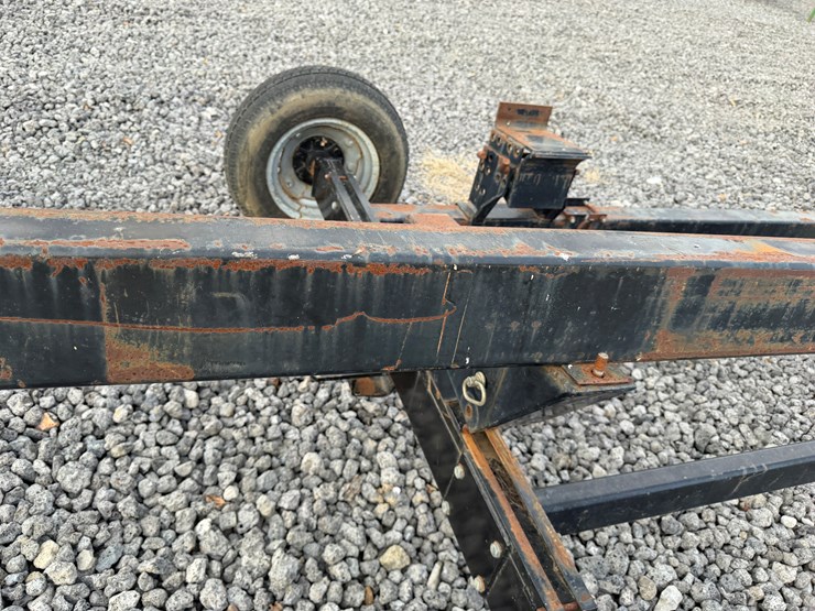 #40979-•-frontier-31'-header-trailer-image-14