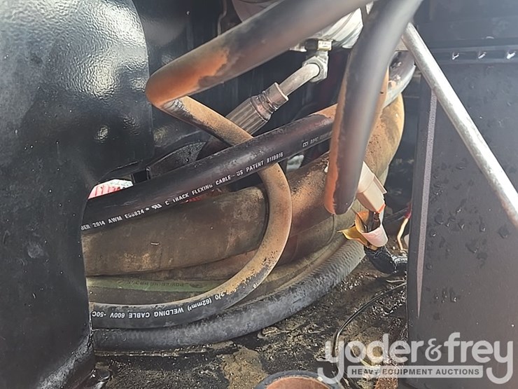 2015-jlg-600s-image-53