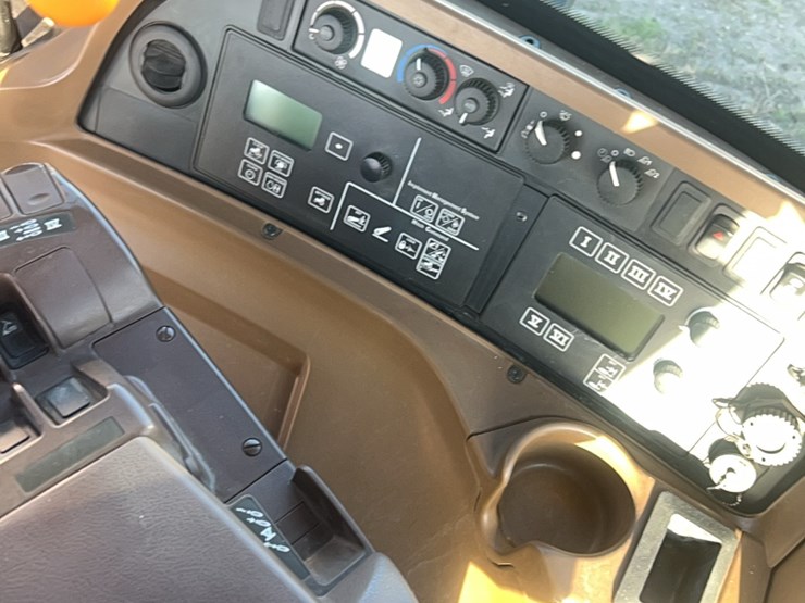 2011-john-deere-9430-image-85