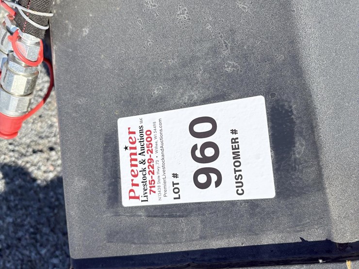 2025-wolverine-tl-12-72w-image-4