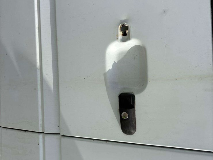 2004-dodge-sprinter-2500-image-14