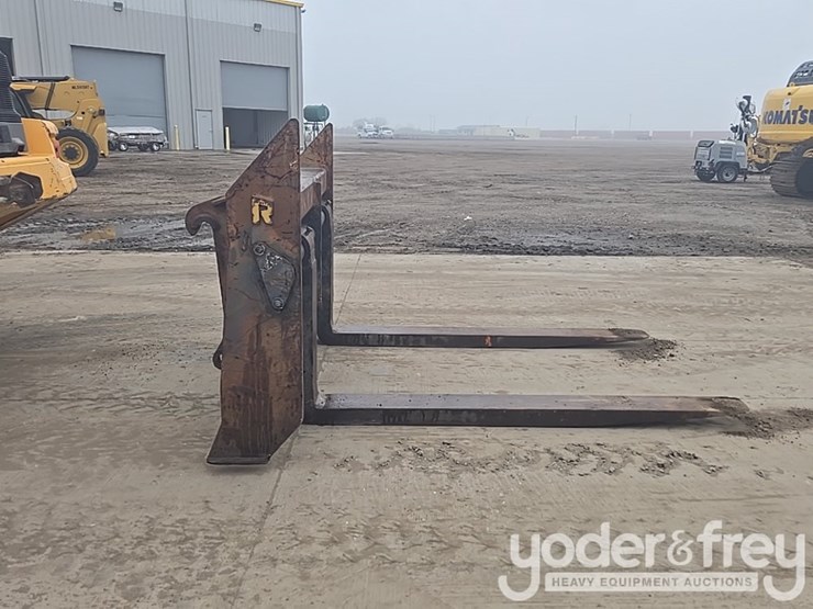 2017-volvo-l110h-image-15