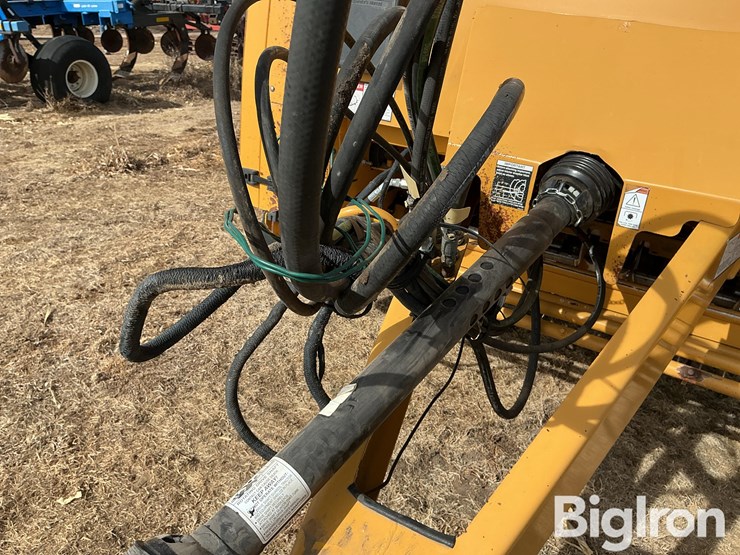 2015-vermeer-605n-cornstalk-special-image-10