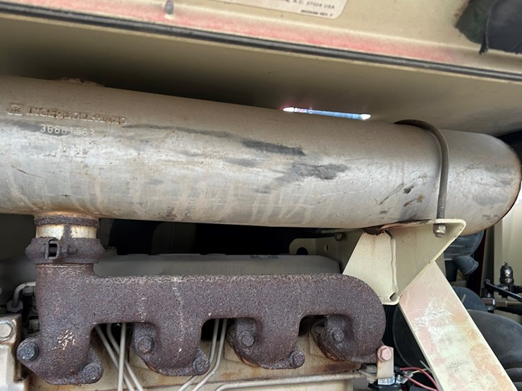 1999-ingersoll-rand-p185wjd-image-40