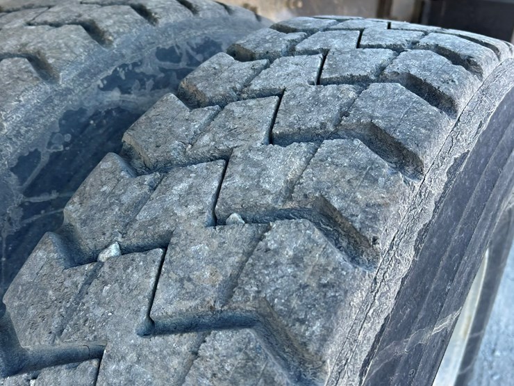 2002-international-7400-image-74