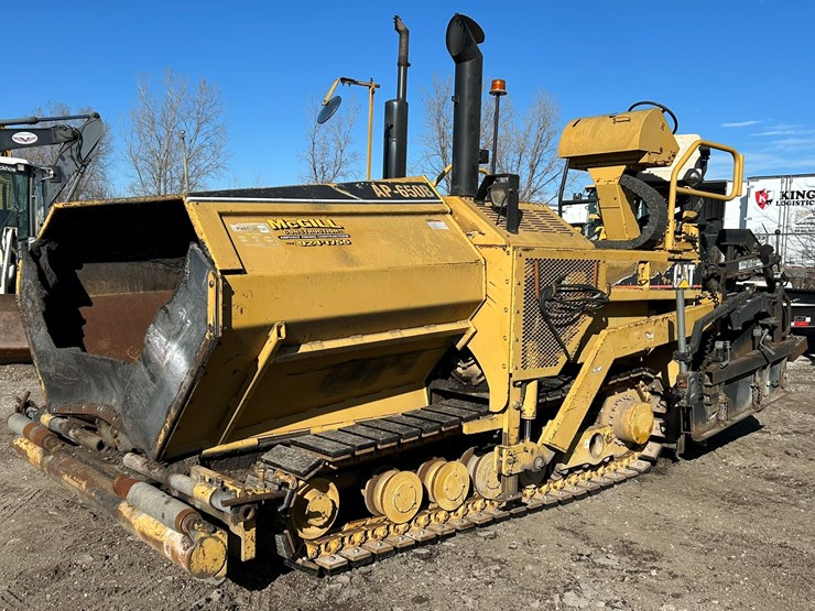 caterpillar-ap-650b-image-1