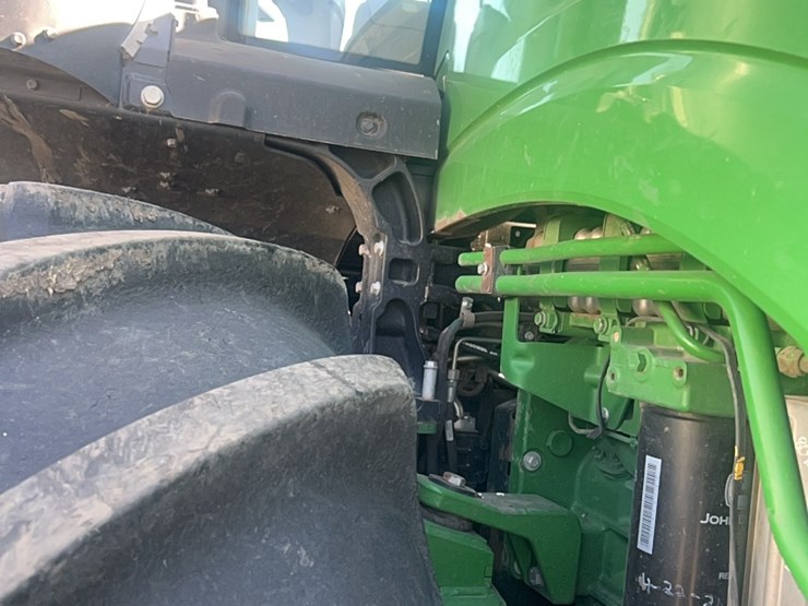 2016-john-deere-9520r-image-100