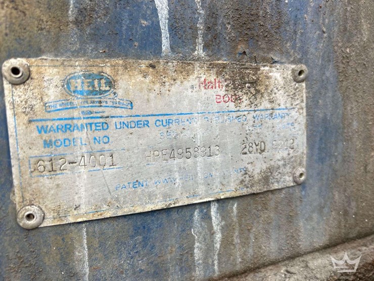 2017-peterbilt-320-image-28