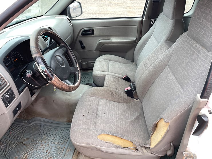 2009-chevrolet-colorado-image-21