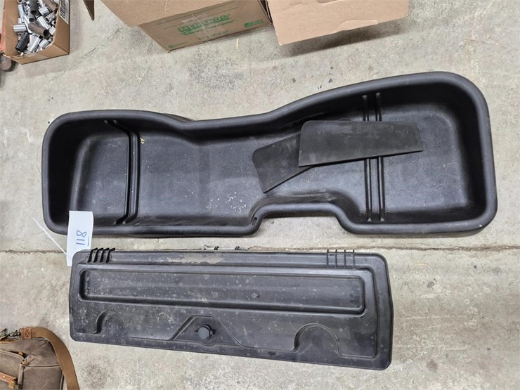 hard-plastic-drip-pans-image-1