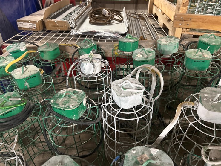 #5456-•-(37)-garvin-shop-lights-image-6