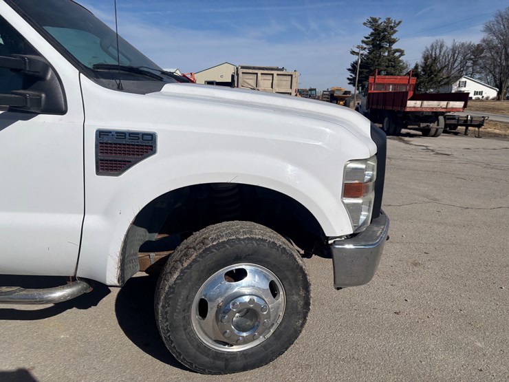 2008-ford-f350-image-14