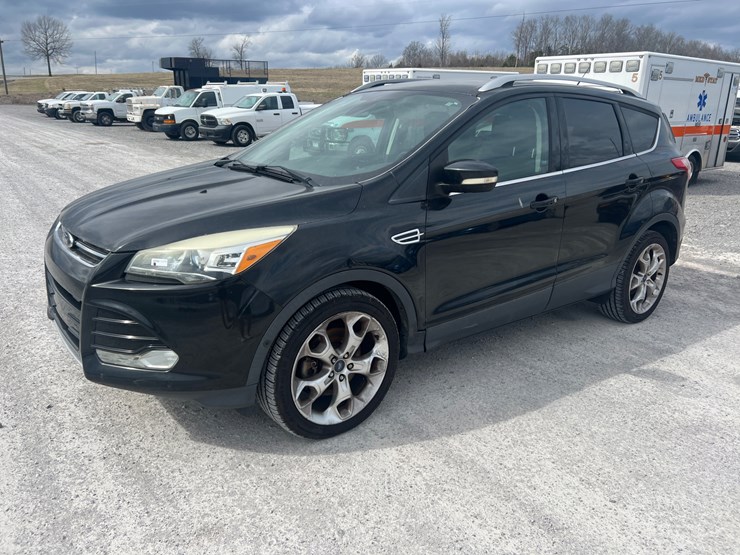 2014-ford-escape-titanium-image-1