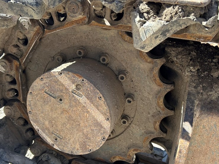 takeuchi-tb180fr-image-85