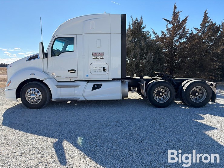 2018-kenworth-t680-image-8