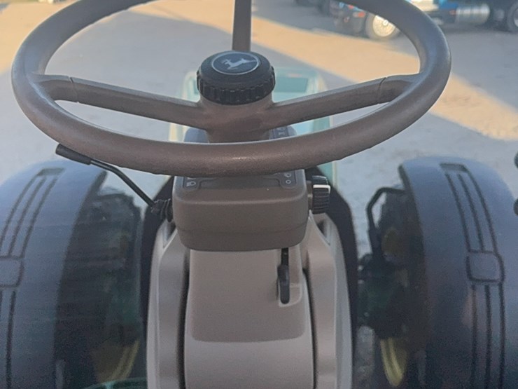 2010-john-deere-2010-image-25