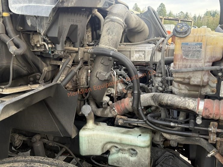 2017-international-prostar-image-82