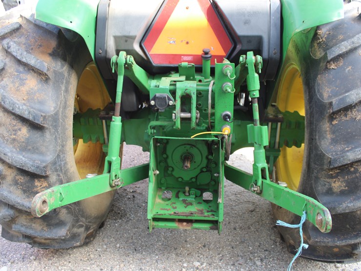 john-deere-5075e-image-5