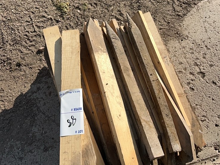 large-pile-of-wooden-stakes-image-6