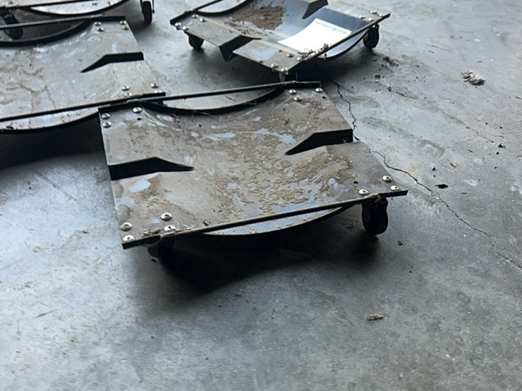 (4)-rolling-stands-for-truck-tires,-can-also-be-used-for-other-heavy-items-image-18