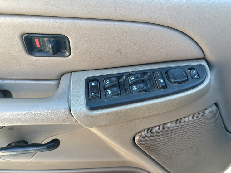 2005-chevrolet-2500-image-51