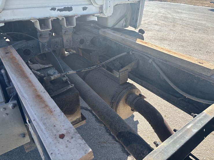 freightliner-fl70-image-51