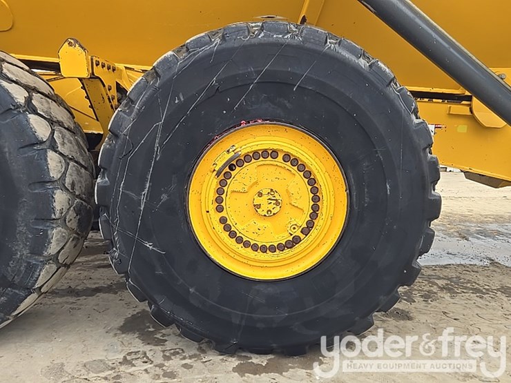 2019-deere-460e-image-17