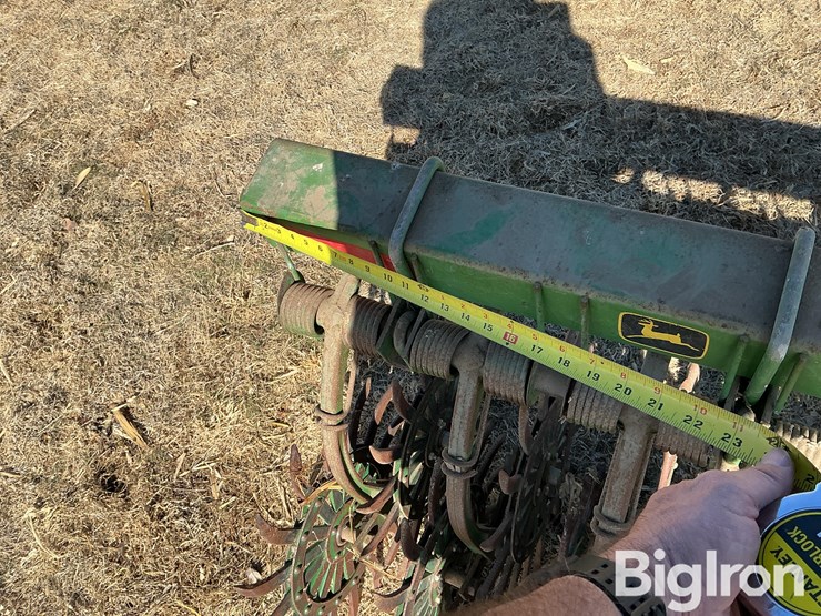 john-deere-400-image-9