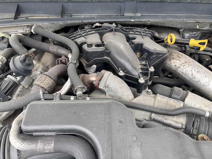 2010-ford-f450-image-28