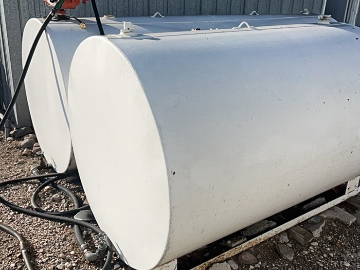 1000-gallon-fuel-tank-and-500-gallon-fuel-tank,-sell-together,-includes-pump,-used-for-diesel-image-25