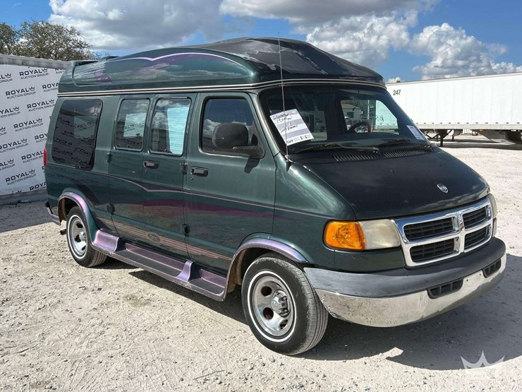 2000-dodge-ram-1500-image-2