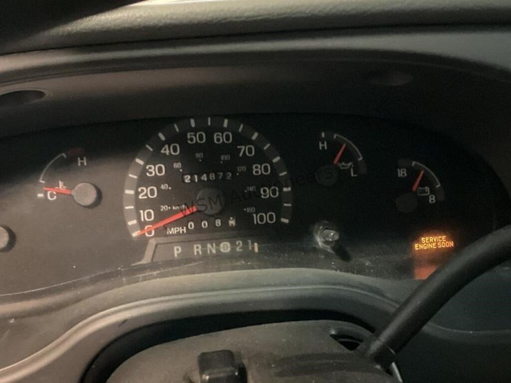 2003-ford-cargo-image-19