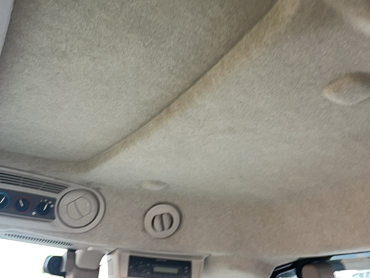 2010-john-deere-2010-image-70