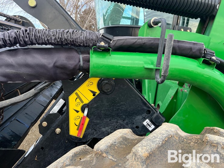 2017-john-deere-w155-image-12