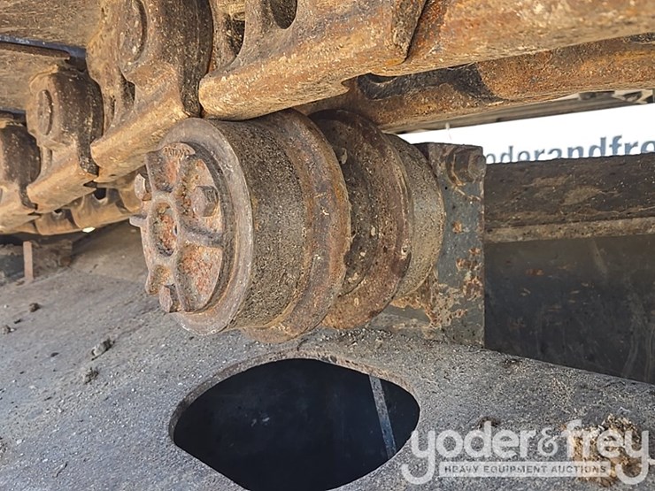 2017-volvo-ec350el-image-23