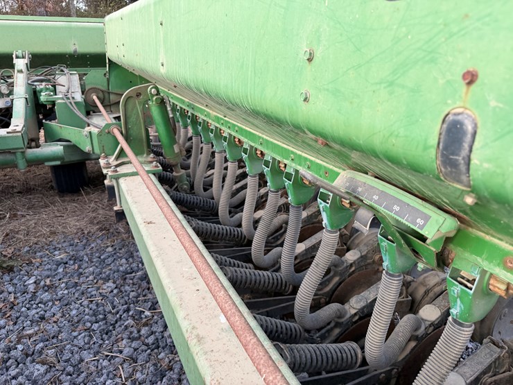 john-deere-35-image-51