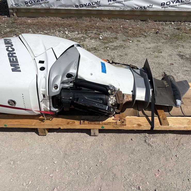 Mercury Verado 350HP 4 Stroke Boat Motor