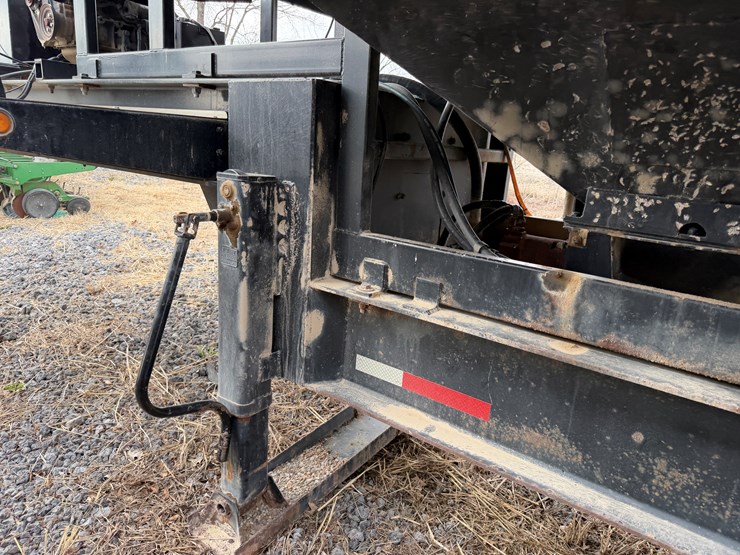 #40962-•-2013-magnolia-/-adams-t/a-fertilizer-tender-trailer-image-34