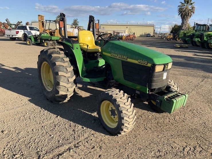 john-deere-4500-image-3
