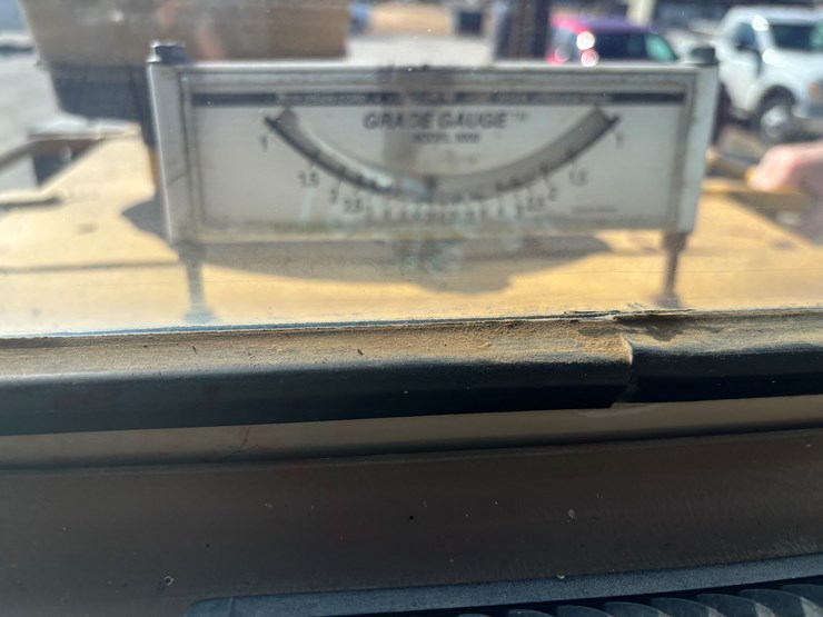 caterpillar-d6m-image-42