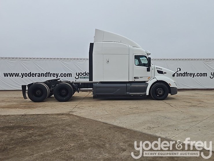 2019-peterbilt-579-image-6