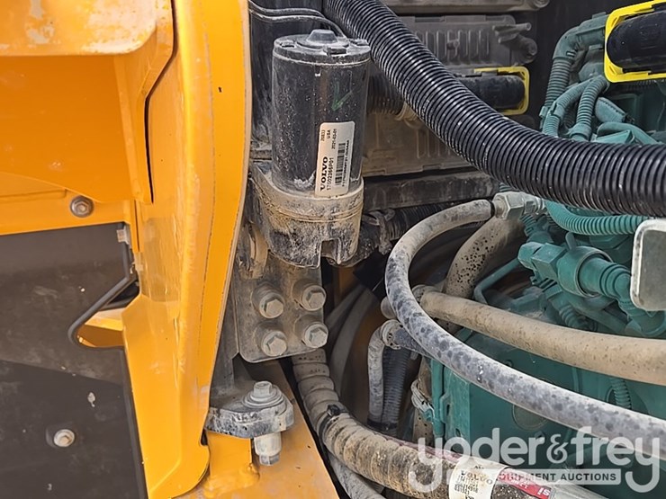 2021-volvo-l90h-image-51