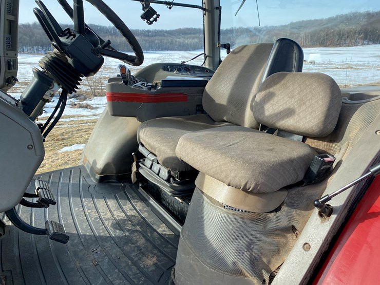 #125-•-2001-case-mx200-magnum-tractor-(colfax,-wi)-image-45