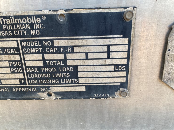 1980-trailmobile-tanker-image-32